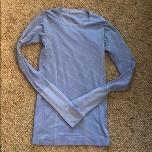 Lululemon Long Sleeve Shirt Size 2